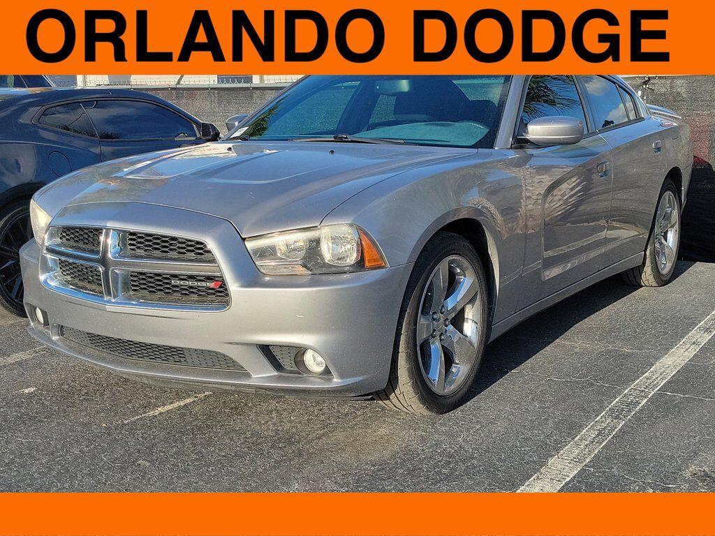 2013 DODGE Charger