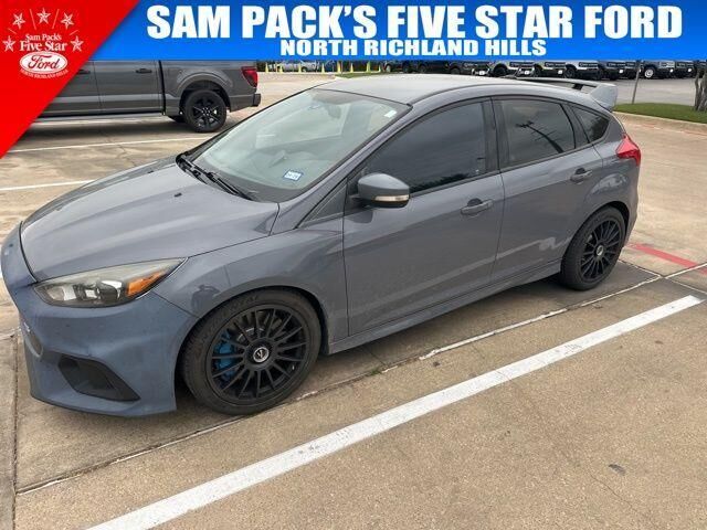 2017 FORD Focus