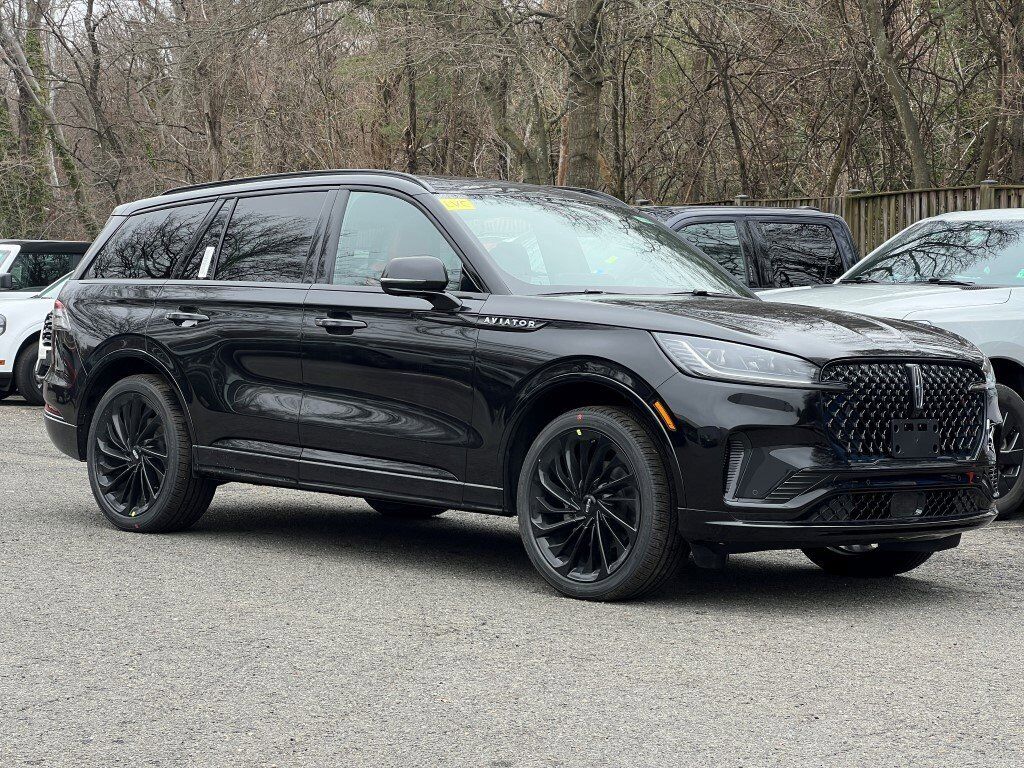 2026 LINCOLN Aviator