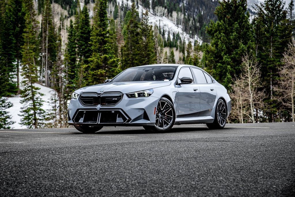 2026 BMW M5