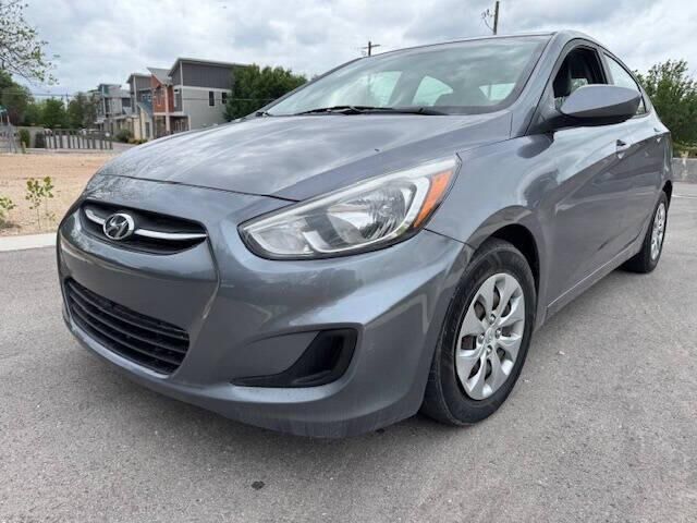 2017 HYUNDAI Accent