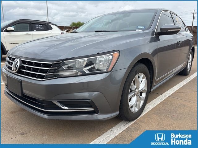 2016 VOLKSWAGEN Passat