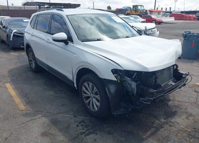 2019 VOLKSWAGEN Tiguan