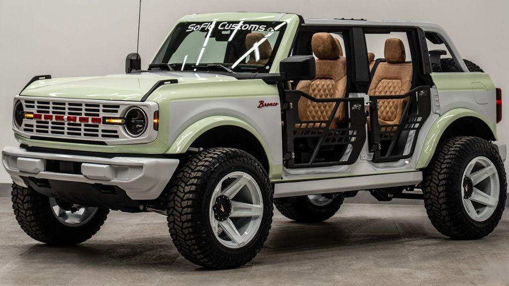 2025 FORD Bronco