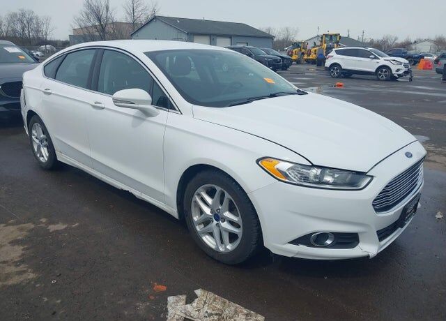 2015 FORD Fusion