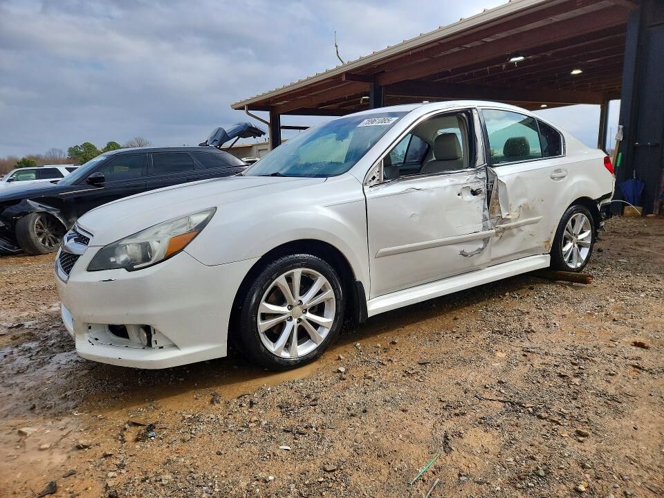 2014 SUBARU Legacy