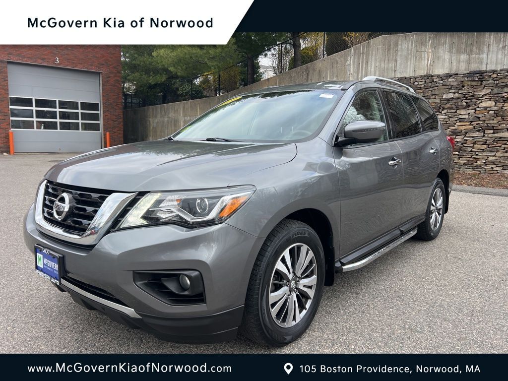 2020 NISSAN Pathfinder