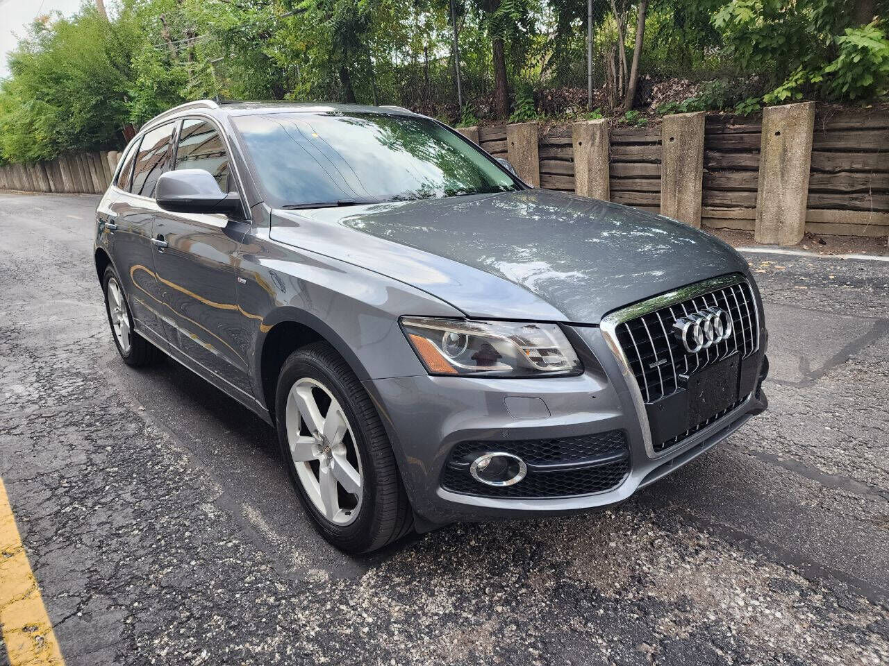 2012 AUDI Q5