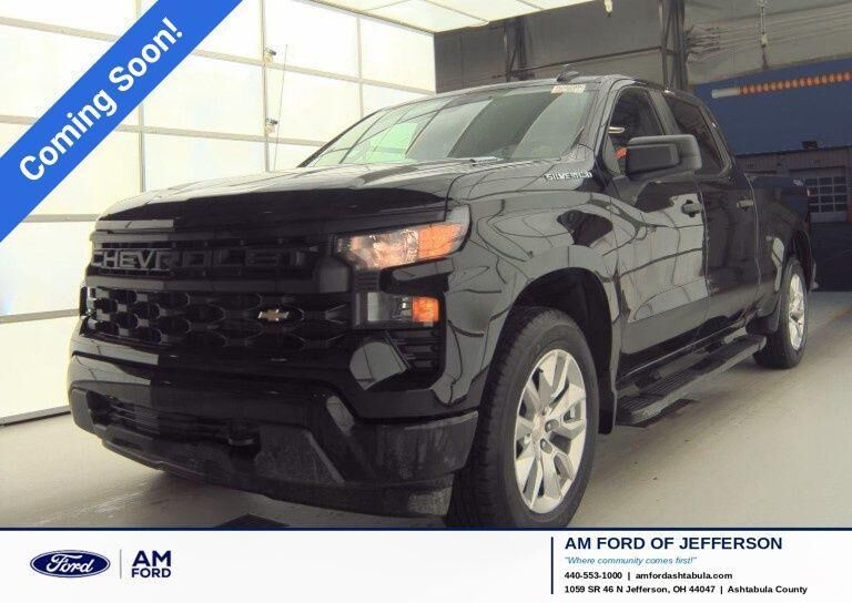 2025 CHEVROLET Silverado