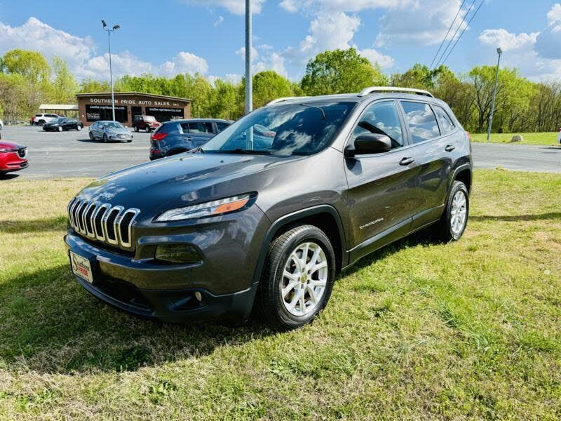 2017 JEEP Cherokee