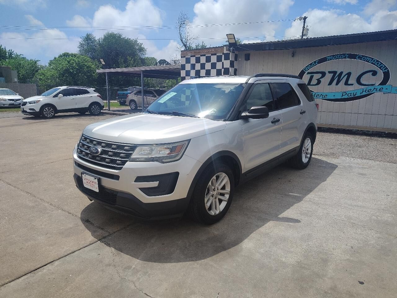 2017 FORD Explorer
