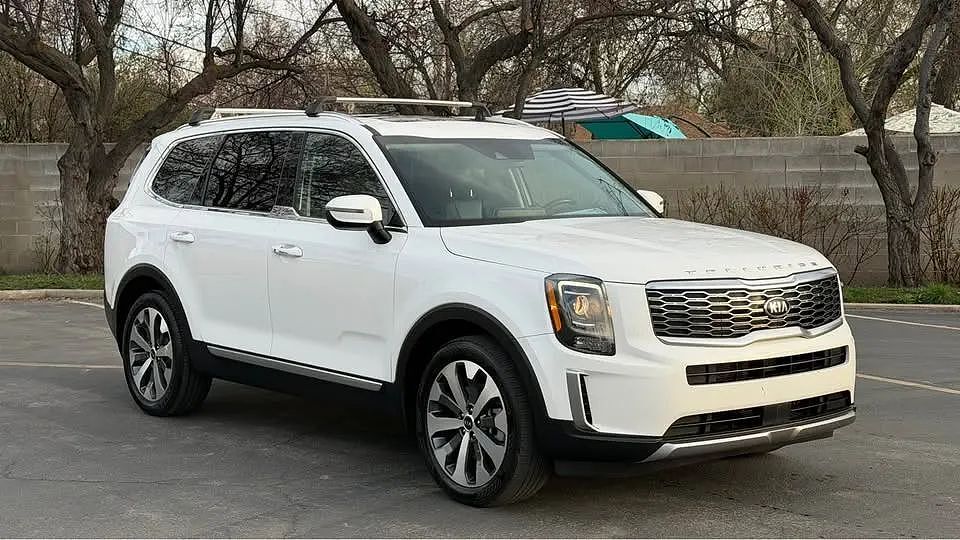 2020 KIA Telluride