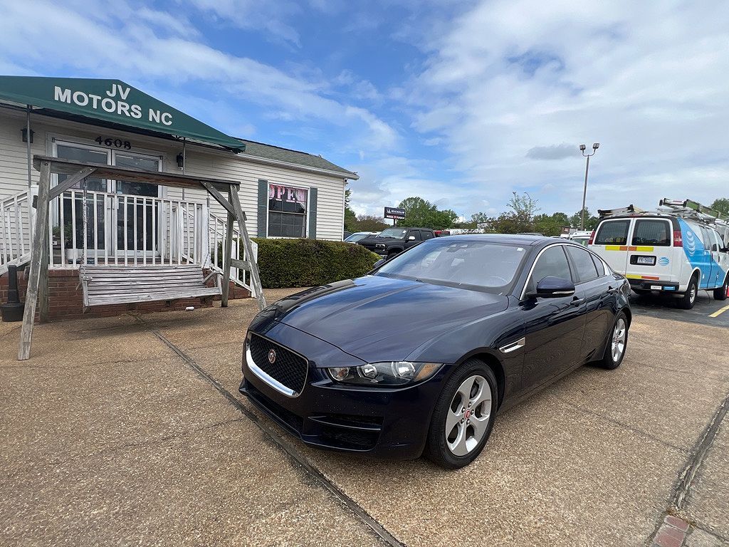 2017 JAGUAR XE