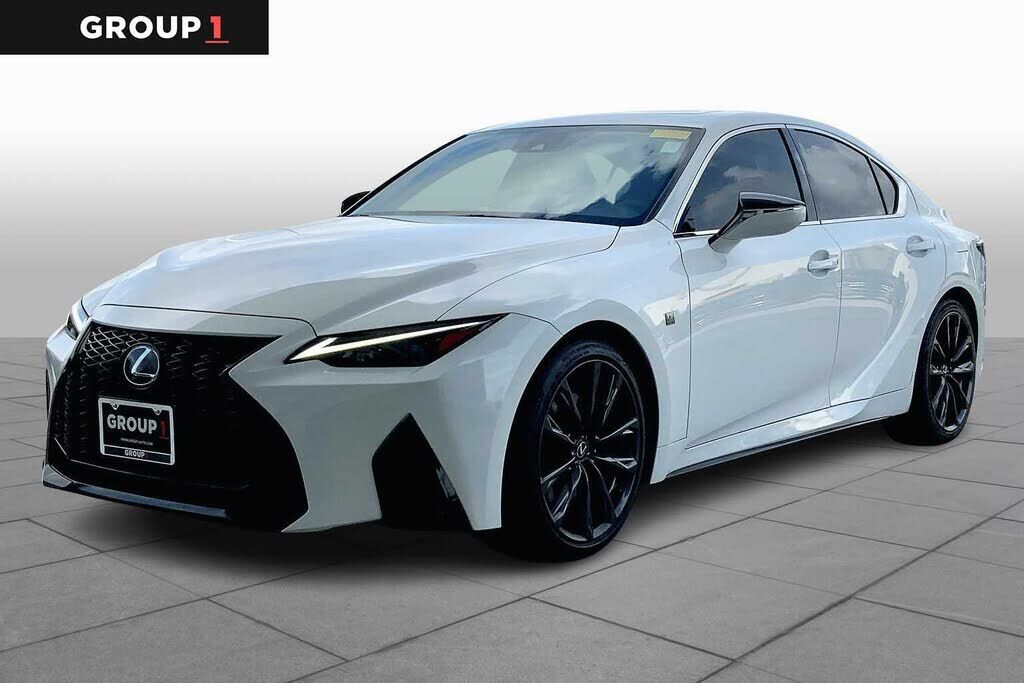 2024 LEXUS IS