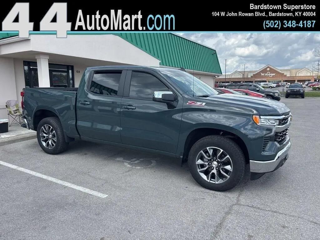 2025 CHEVROLET Silverado