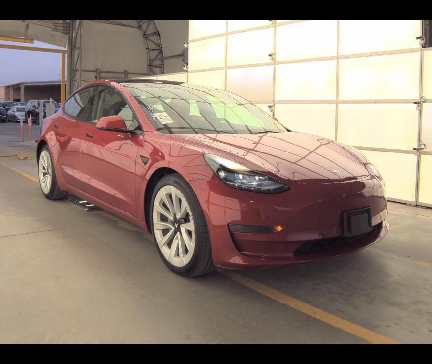 2023 TESLA Model 3