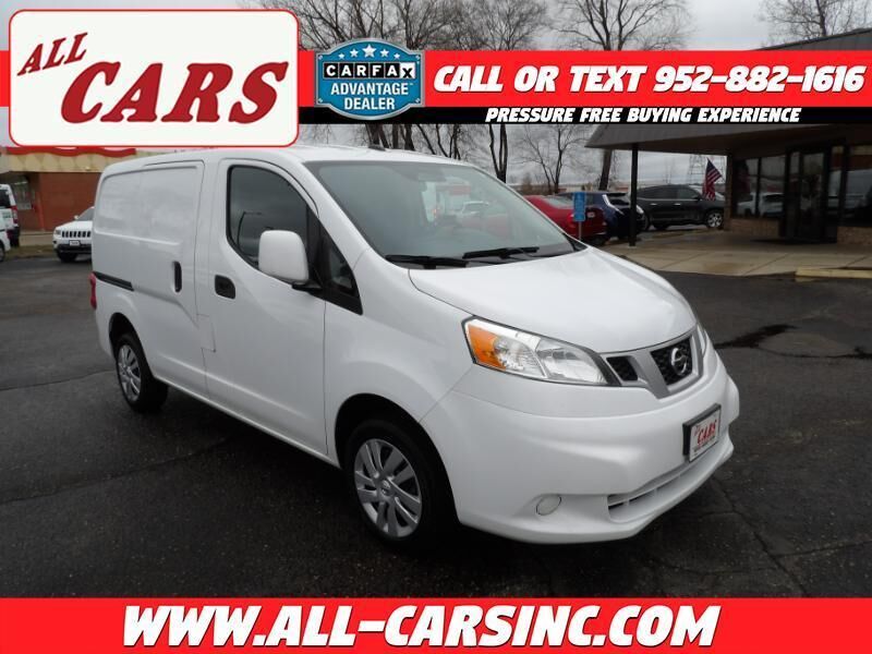 2021 NISSAN NV200