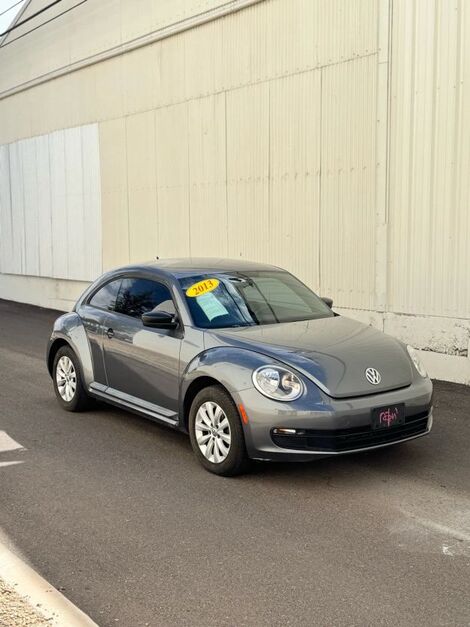 2013 VOLKSWAGEN Beetle