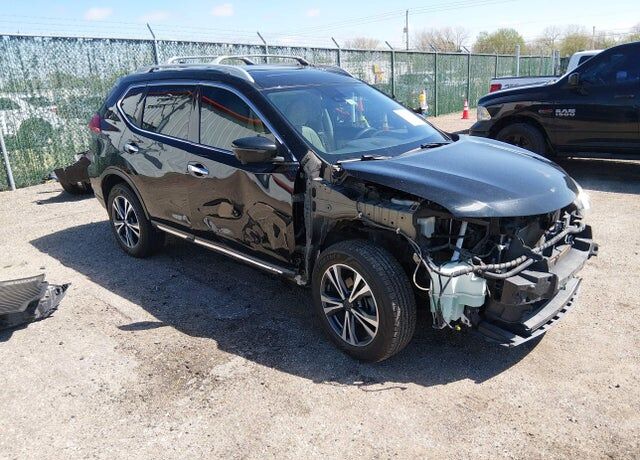 2017 NISSAN Rogue