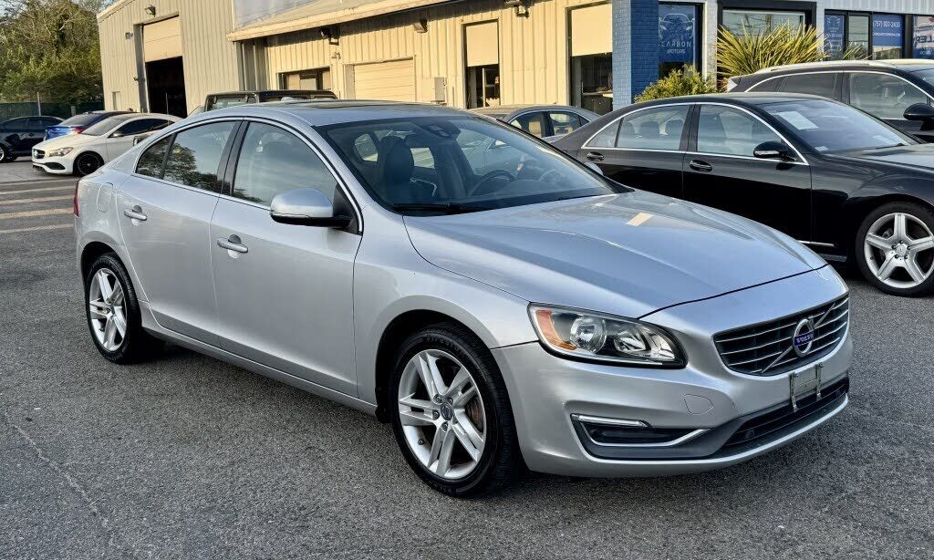 2014 VOLVO S60
