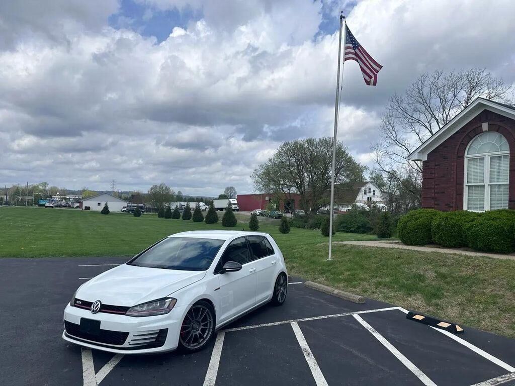 2015 VOLKSWAGEN GTI