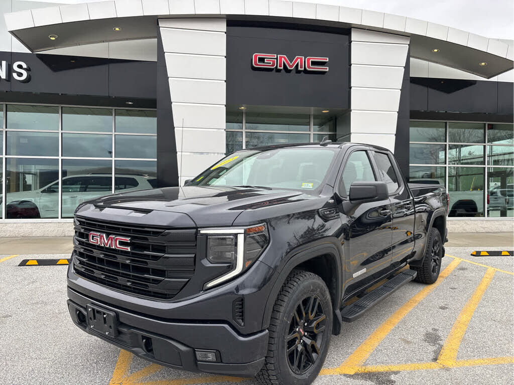 2023 GMC Sierra