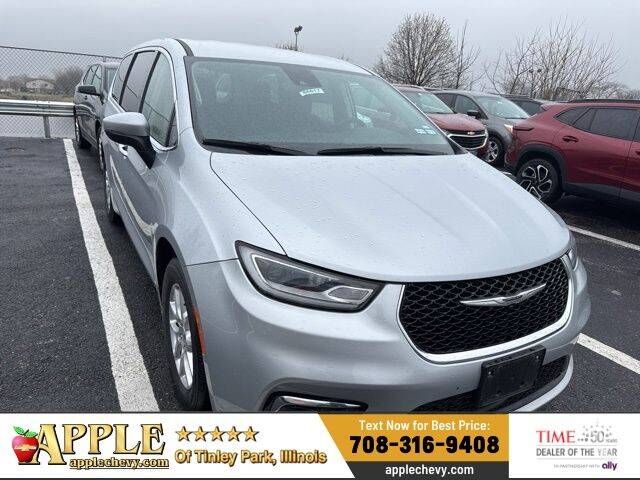 2023 CHRYSLER Pacifica