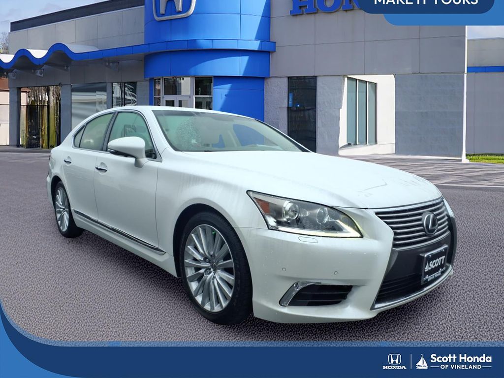 2017 LEXUS LS