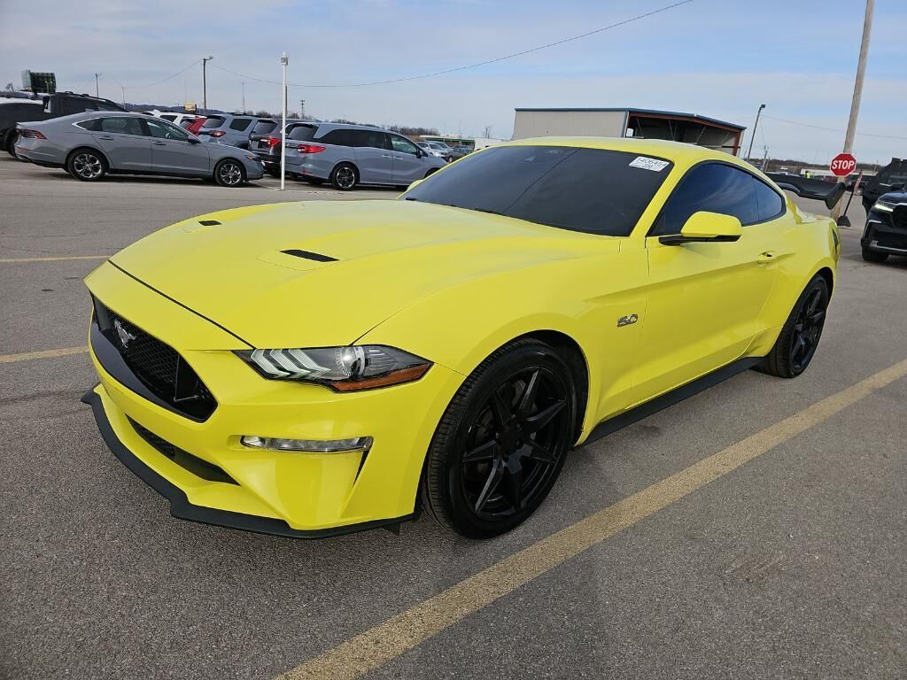 2021 FORD Mustang