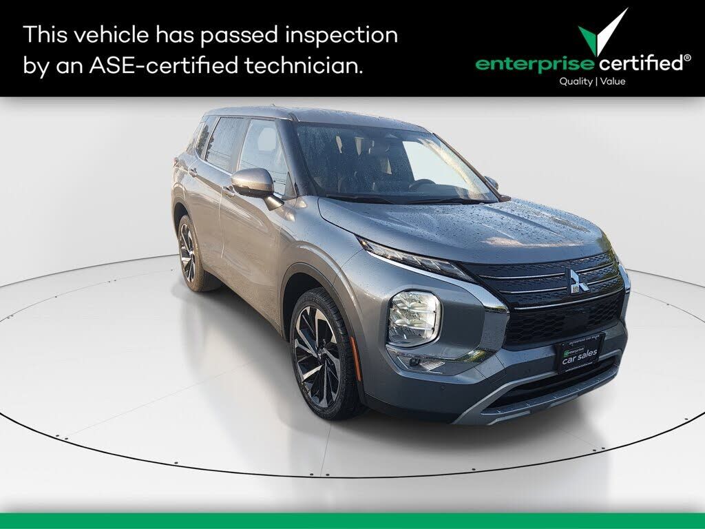 2024 MITSUBISHI Outlander