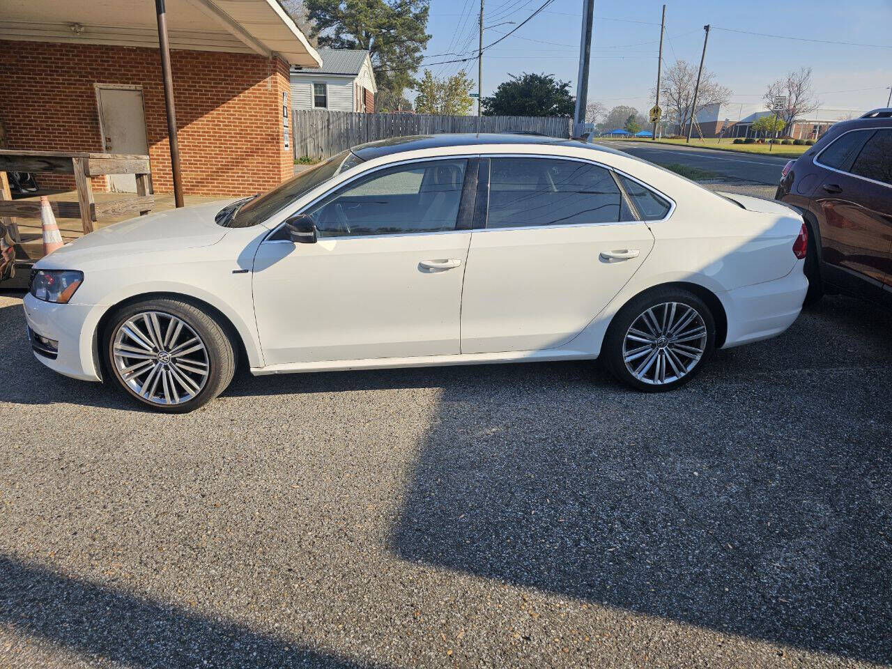 2014 VOLKSWAGEN Passat