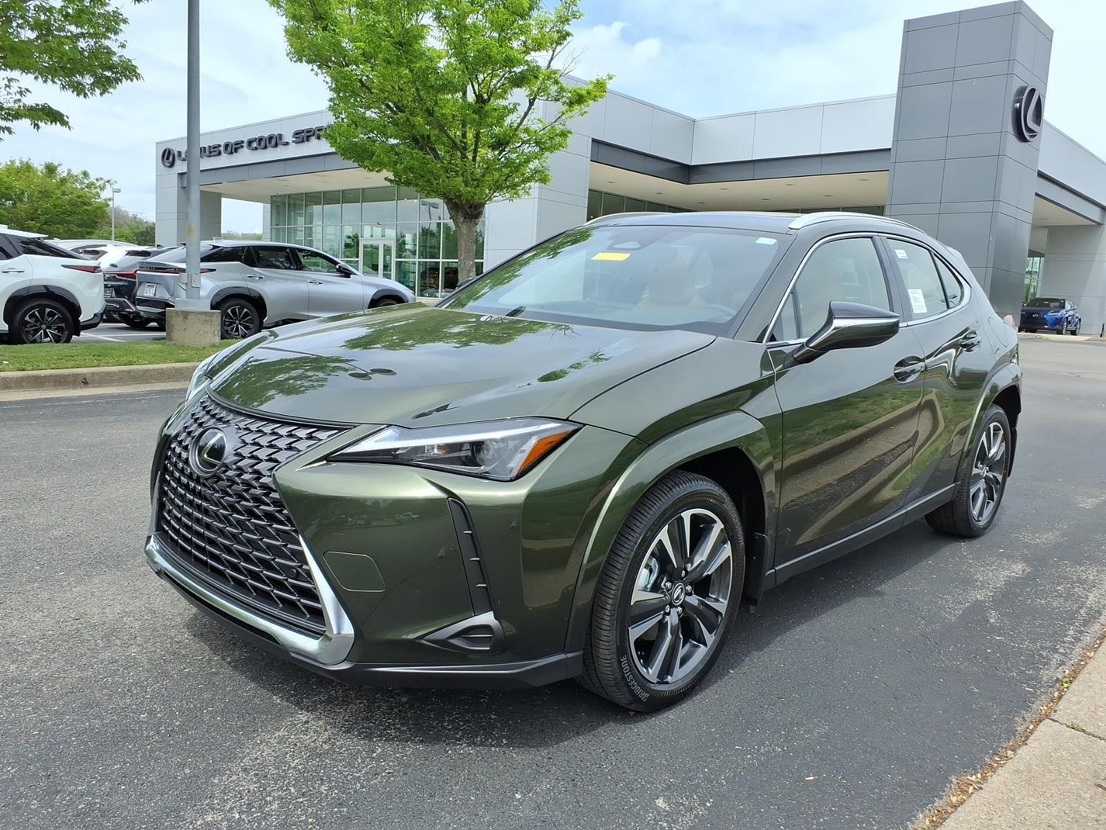 2026 LEXUS UX