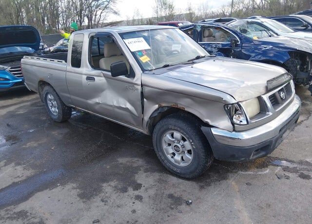 2000 NISSAN Frontier