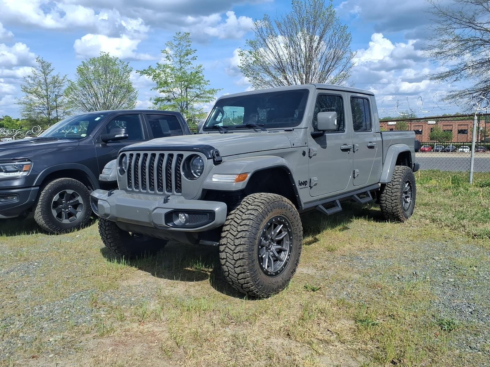 2023 JEEP Gladiator