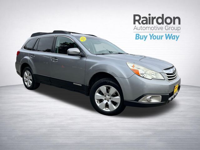 2011 SUBARU Outback