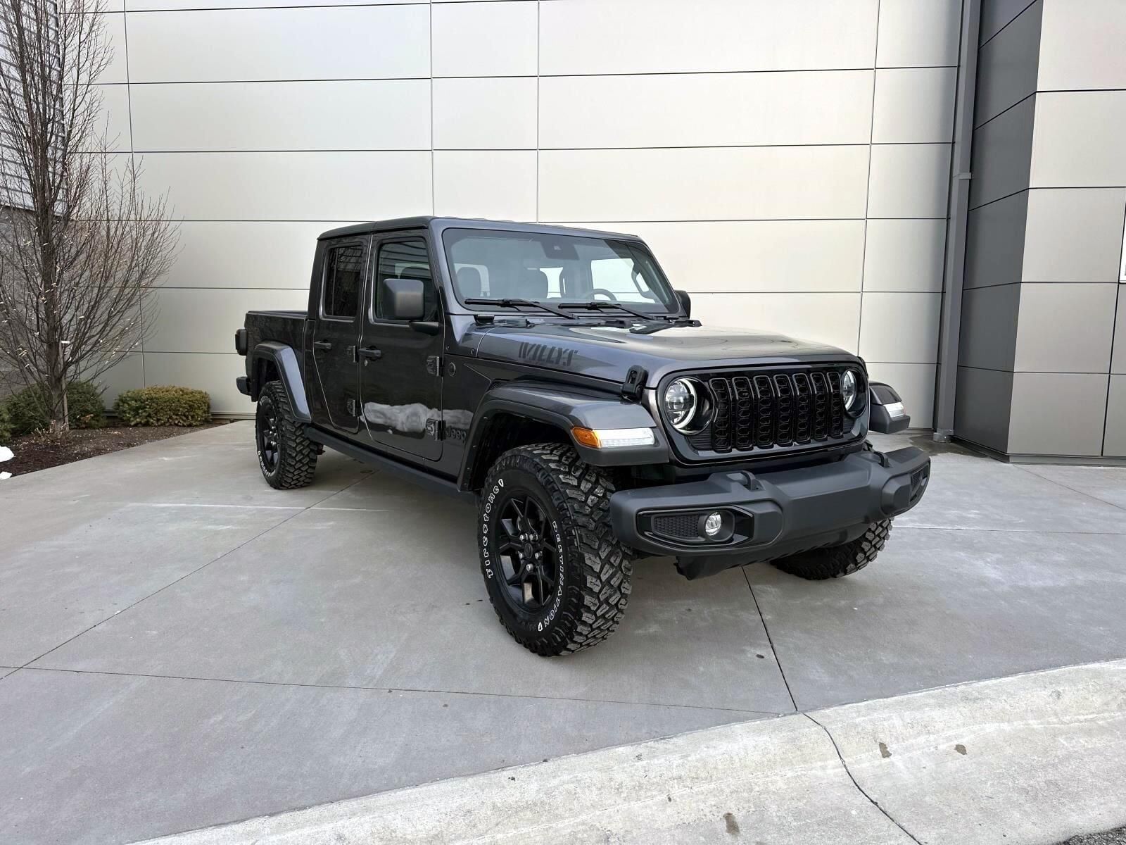 2024 JEEP Gladiator