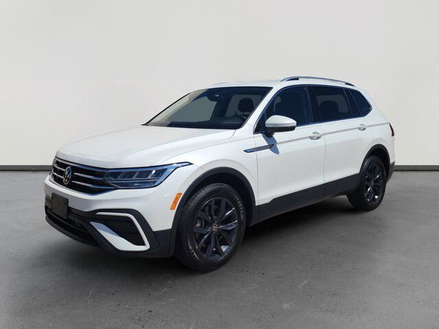 2023 VOLKSWAGEN Tiguan