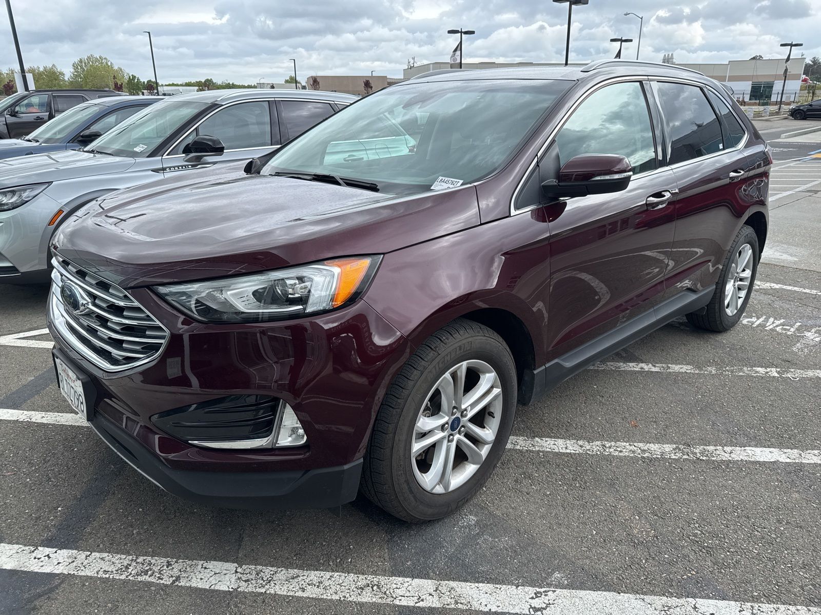 2020 FORD Edge