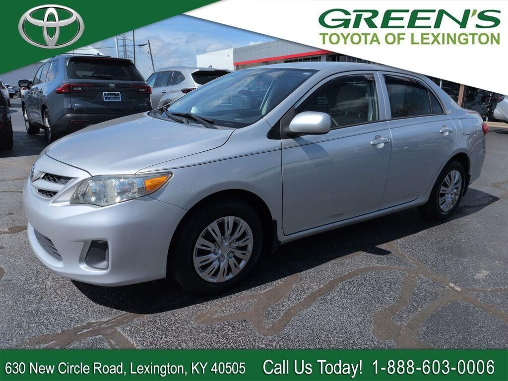 2013 TOYOTA Corolla