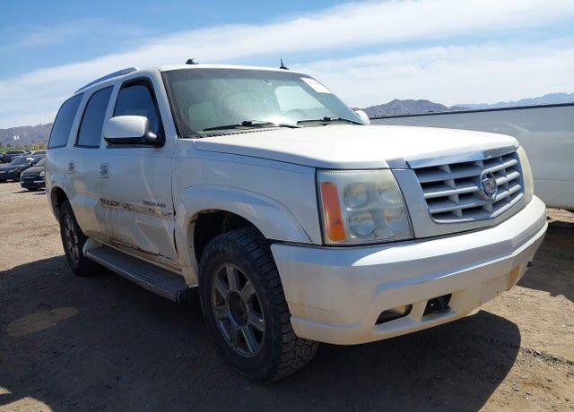 2005 CADILLAC Escalade
