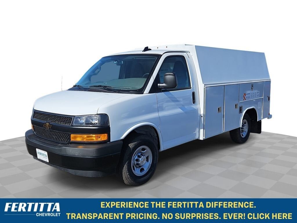 2025 CHEVROLET Express
