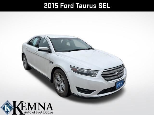 2015 FORD Taurus
