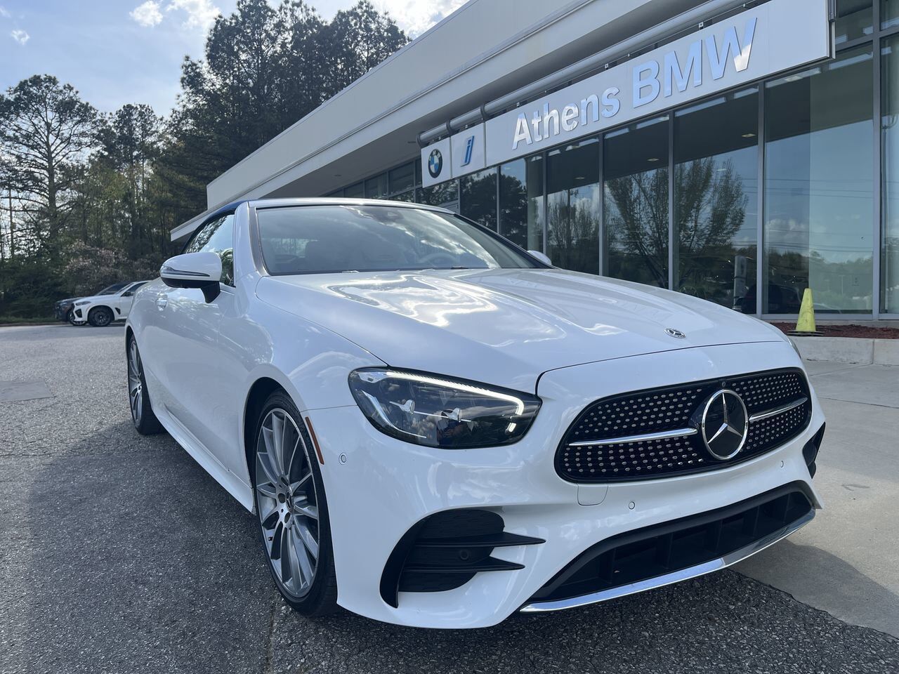 2022 MERCEDES-BENZ E-Class