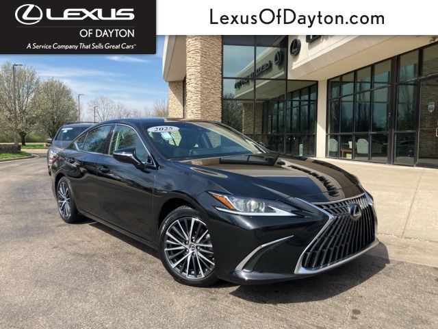 2025 LEXUS ES