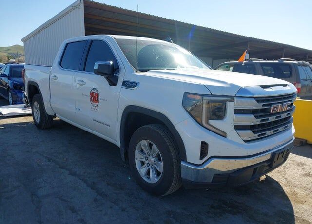 2024 GMC Sierra