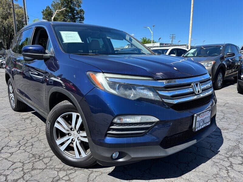 2016 HONDA Pilot