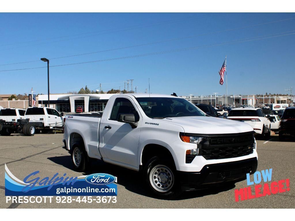 2025 CHEVROLET Silverado