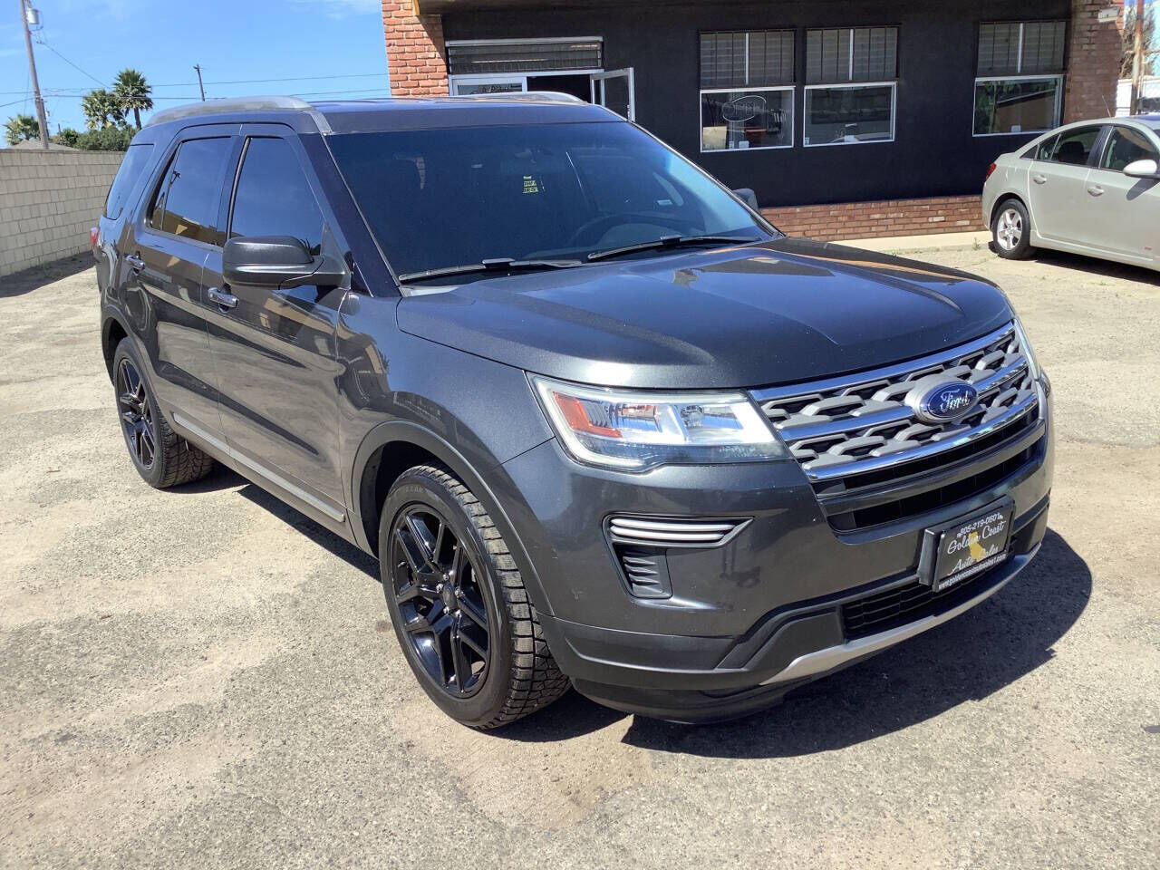 2018 FORD Explorer