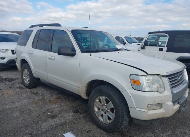 2010 FORD Explorer