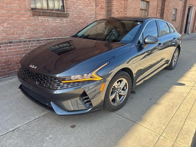 2022 KIA K5